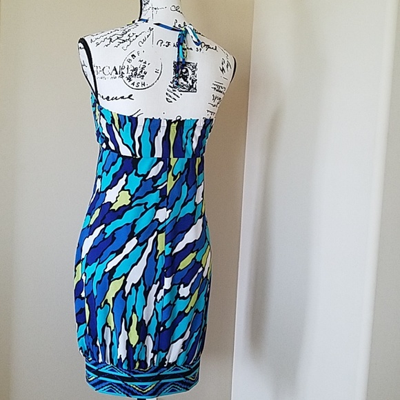 Dress - Picture 2 of 3